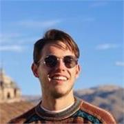 Profesor de idiomas (inglés, español, y francés) e historia Europea y mundial apto para todas las edades.